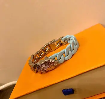 

2020 new creative and delicate ceramic splicing polished chain shows the chain elements in the color contrast, the perfect gift