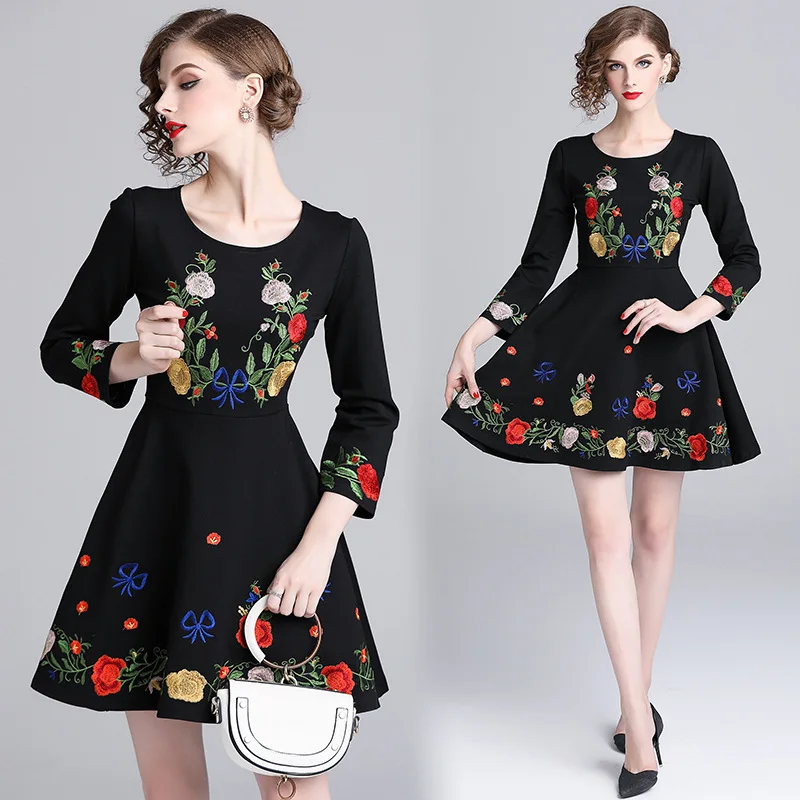 

2018 Autumn And Winter WOMEN'S Dress Ozhouzhan Retro Embroidery Flower Waist Hugging A- line Dress