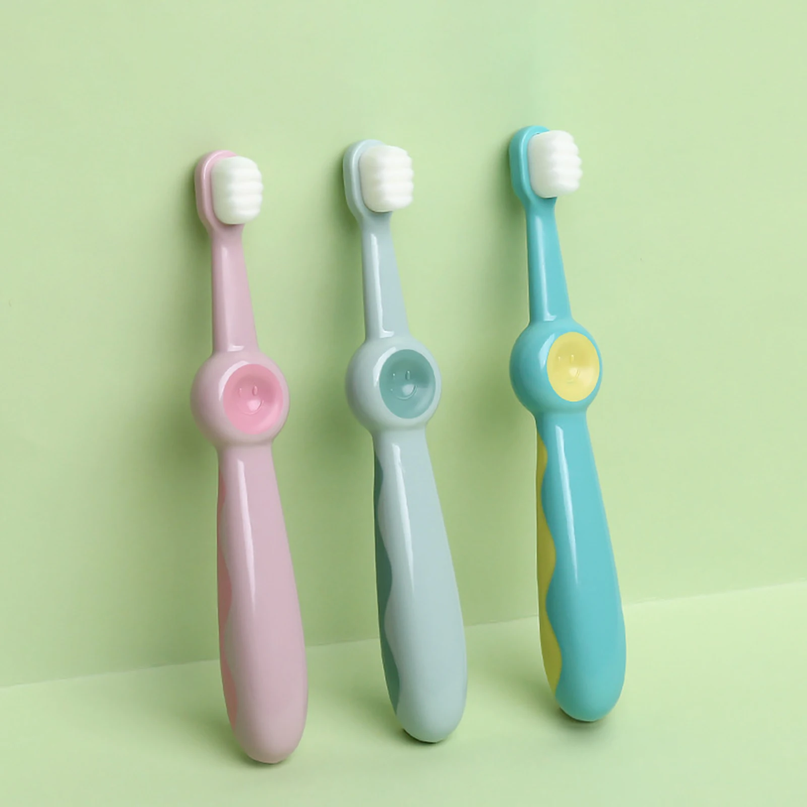 Candy Colors Kids Toothbrush for Children Toothbrush Baby Teeth Care for 1-12T Oral Cleaning Children's Anti-slip Handle Cute baby toothbrush baby teeth cleaning tool