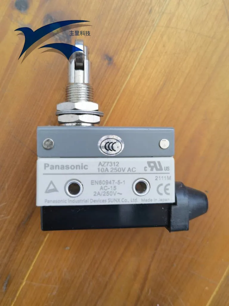 Interruttore Di Finecorsa Panasonic AZ-7312 (AZ7312) Nuovo - Originale Giappone, Spedizione Inclusa, Componente Per Automazione