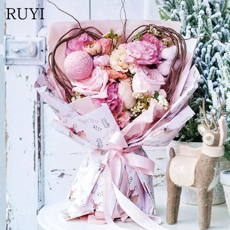 

Natural willow branches heart-shaped rattan circle DIY hand-packed bouquets Christmas decoration rattan wreath Fake plant 1 pcs
