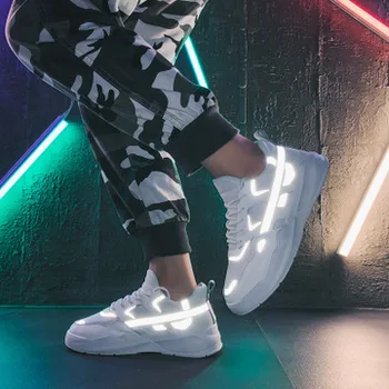 

2019 autumn men's shoes in the high to help new fashion sports wild reflective white shoes shoes students