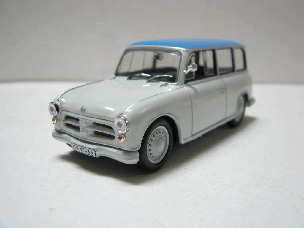 Модель ist 1:43 AWZ P70 COUPE бутик игрушечный автомобиль из сплава для детей Детские