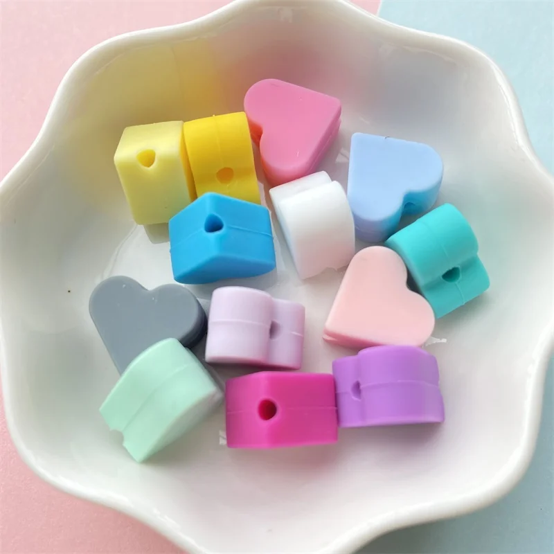 30pcs Silicone heart-shaped Beads Food Grade Baby Chewable Teething Beads For Nursing Necklace DIY Jewelry Making Accessories 4