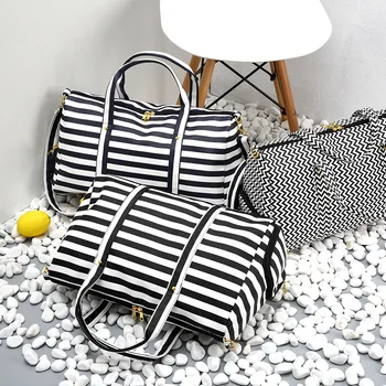 

2020 new Korean striped Pu women's bag polyester women's one shoulder Travel Bag Fashion Pu straddle bag