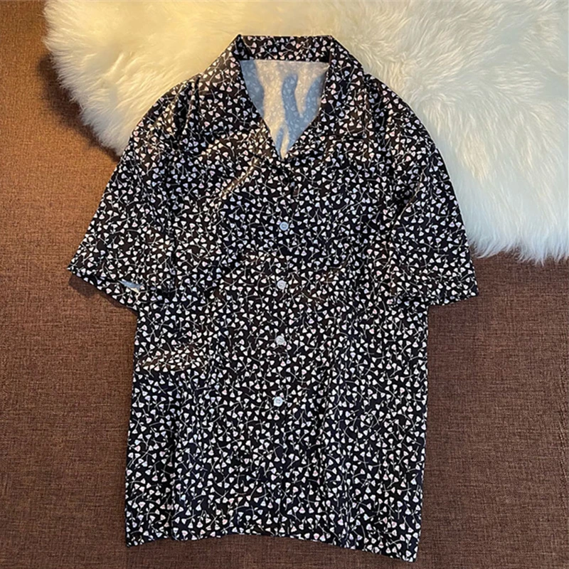 

Женская винтажная блузка на пуговицах, с коротким рукавом и цветочным принтом