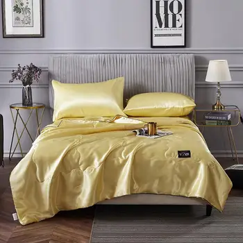 

30 Quilt Blanket Silk Air Contationer Comforter Solid Satin Bed Covers and Bedspreads White Yellow Colcha