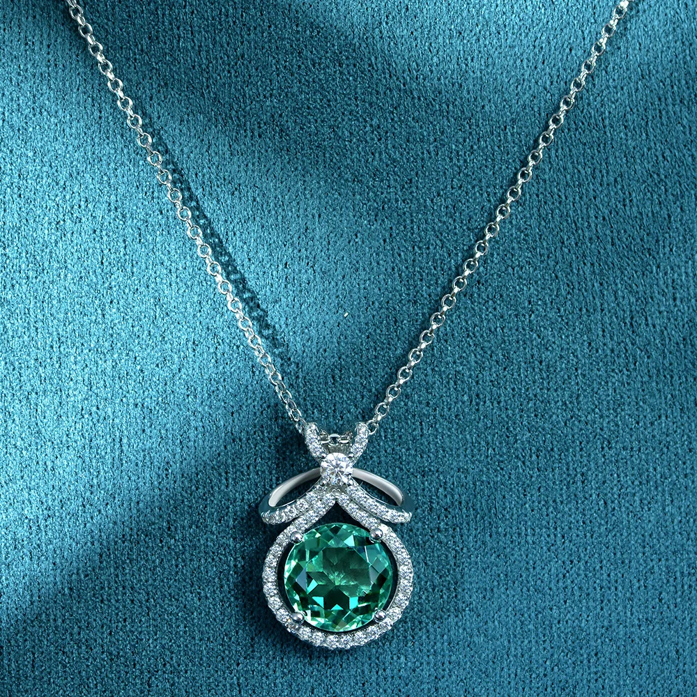 

925 Sterling Silver Created Moissanite Diamond Aqumarine Emenrald Insect Necklace Pendant Engagement Anniversary Female Jewelry