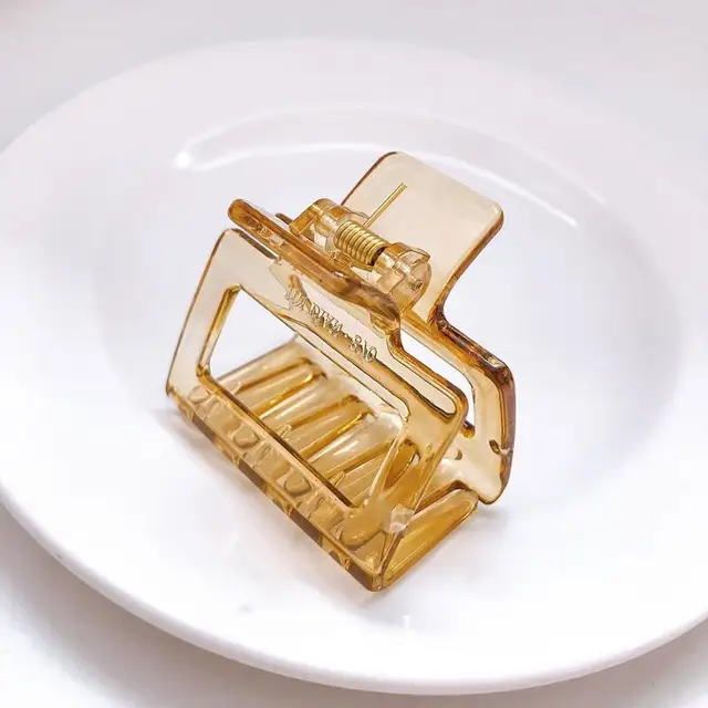 1PC Barrettes  Hair Claw For Women Acrylic Hairpins Hair Crab Claws Girls Make UP Washing Tool Accessories Women Hair Clips 2021 21