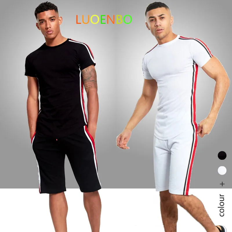 

Style Jogger Set for Men 2 Pieces Sets Male Clothing Sportswear Set Fitness Summer Man Striped Panel Shorts + T-shirt Suit Men