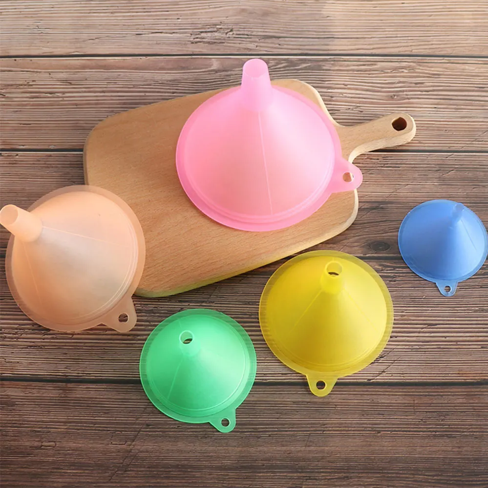 5 PCS Small Medium Large Variety Liquid Colorful Plastic Funnel Oil Funnel Small Medium Liquid Kitchen Set Oil Large Variety Kit