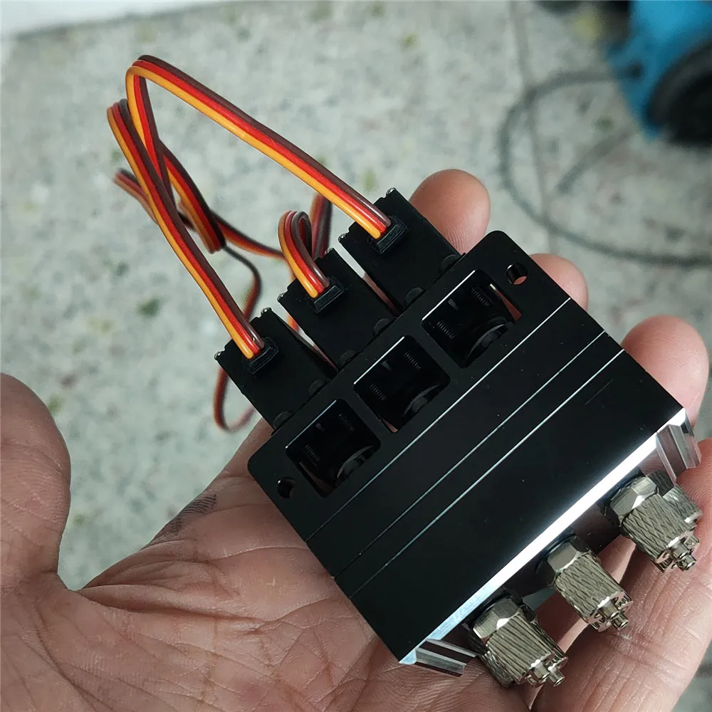 

For 1/14 Excavator TAMIYA Trailer Truck Tipper Loader RC Car Accessories 3CH Hydraulic Reversing Valve