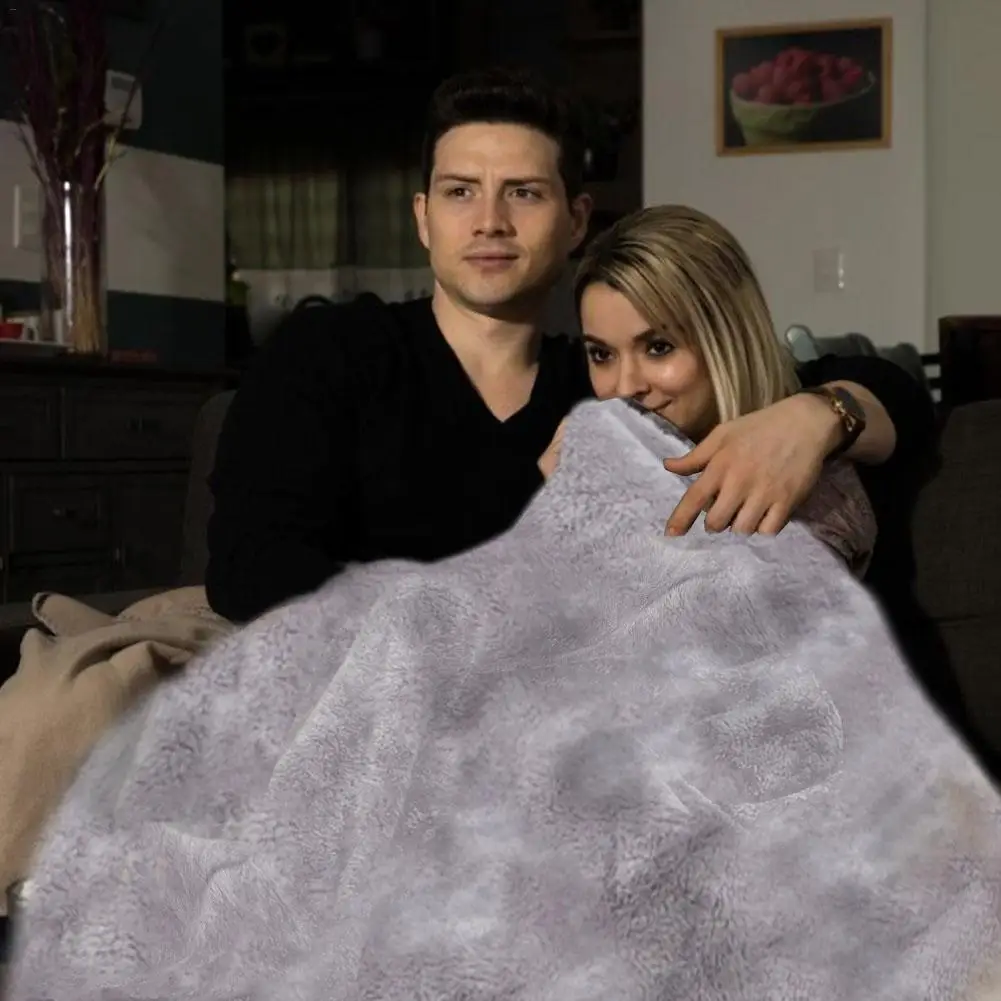 Microfiber Plush Coral Fleece Sherpa Blanket With Sleeves Super Soft Warm Outdoor Pocket Blanket Adult Winter Flannel TV Blanket