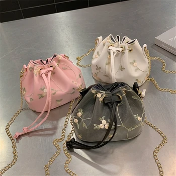 

2020 New Fashion Diagonal Female Canvas Storage Bag Large Capacity Harajuku Lace Bucket Shoulder Bag Travel Essential