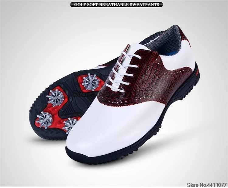 Sapato de golfe