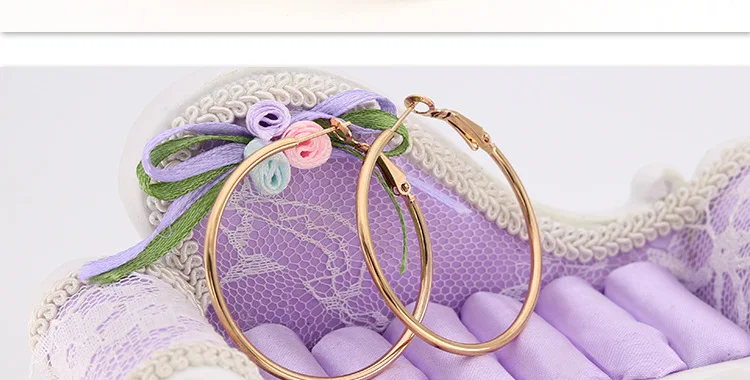 10079443646_996853077