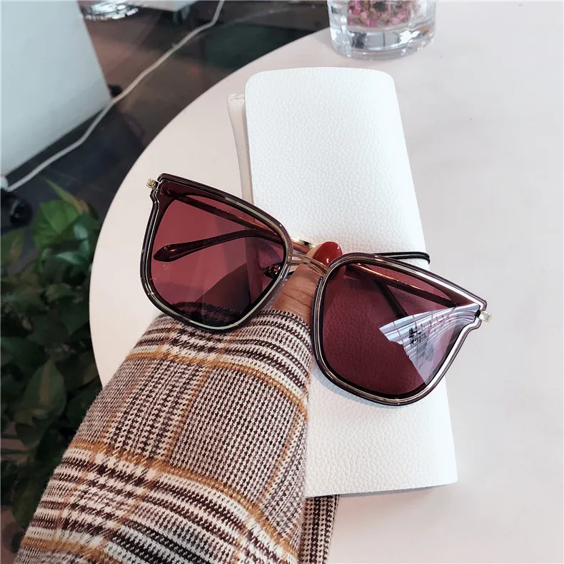 14723022763_287963727