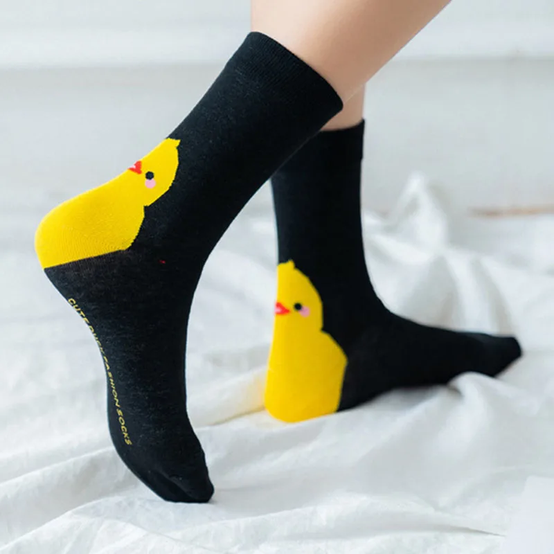 

2022New Spring Yellow Duck Print Socks Women Cartoon Animal Cotton Socks Harajuku Streetwear Kawaii Happy Funny Socks Unisex