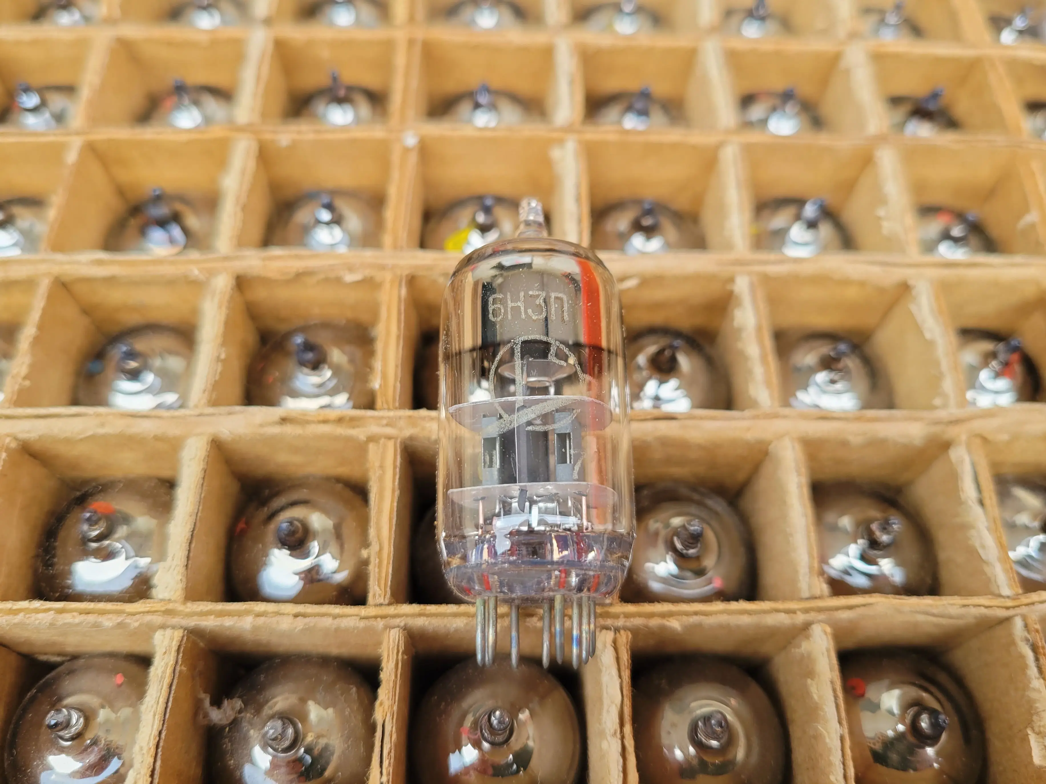 

Toxic Soviet 6H3N-E 6N3 Vacuum Tubes (2pcs) Upgrade Replacement for 6N2 6N3 6N4 6H3n 12AX7 12A Pairing Tubes of Amplifier Audio