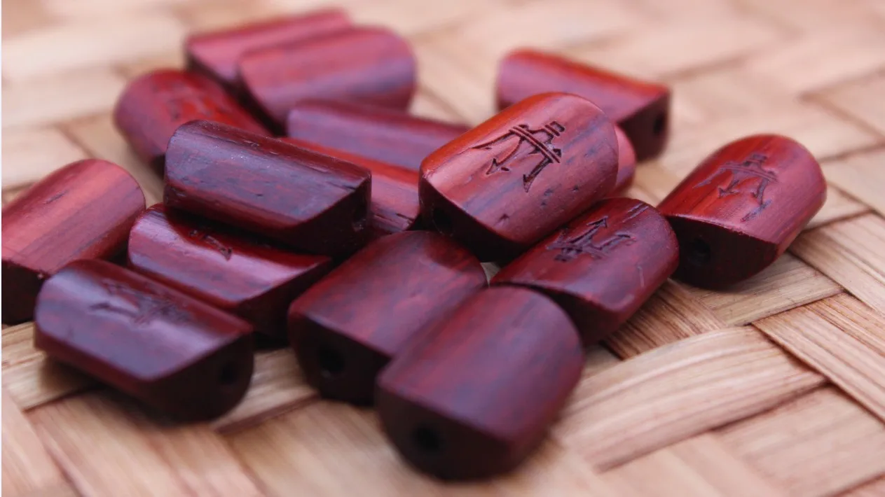 Diy аксессуары для наушников Diy разделительный ползунок из твердой древесины красного сандалового дерева