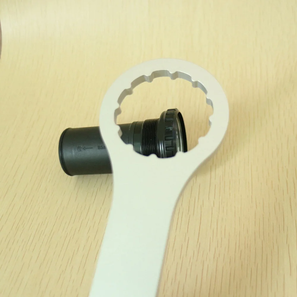 

For SRAM DUB BSA Wrench Silver Disassembling tool Raceface bottom Bracket tool High Quality