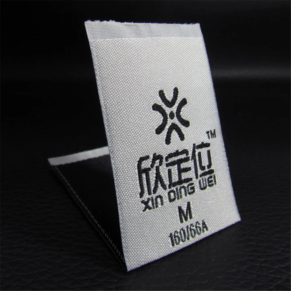 

Custom Garment Spun Yarn Labels with Embroidered Process Loop Fold Woven Labels Sewing Clothing Labels Tags 1000pcs