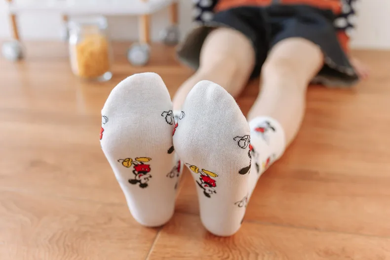 Осенне-зимние новые милые хлопковые носки с Микки Маусом женские носки без пятки в японском стиле с Микки Маусом(SO09