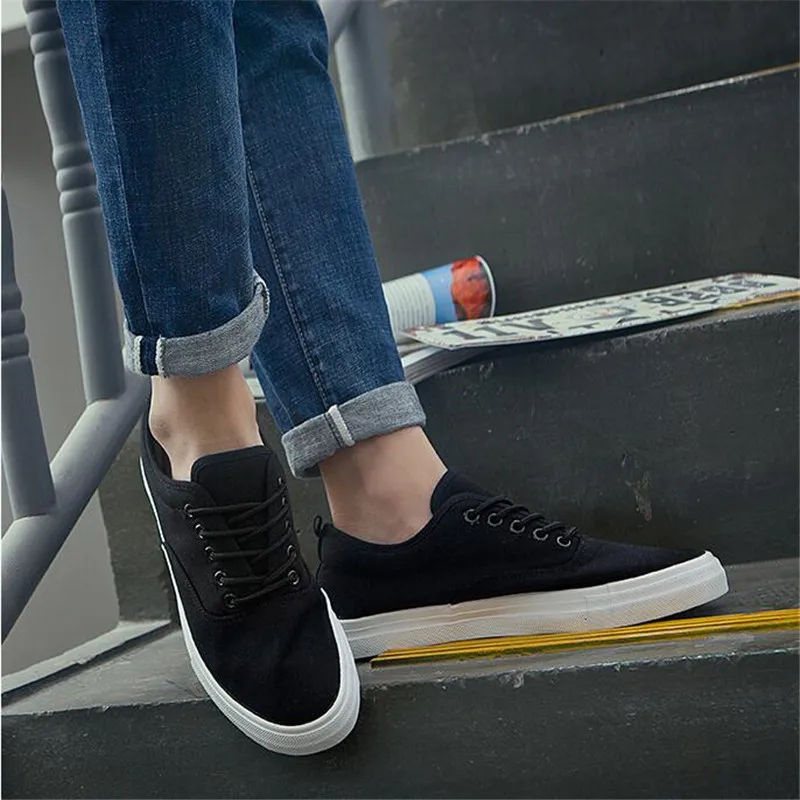 White Sneakers Men Canvas Shoes Man 