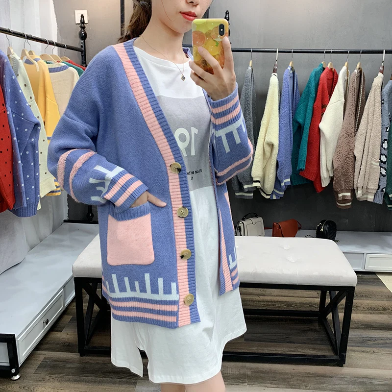 

New 2019 Autumn Sweater Loose Korean Long Sleeve V Collar Knitted Plaid Striped Sweater Cardigans Women Jumper Pull Femme