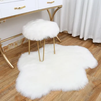 

INS popular Artificial shaggy fur area rug in clouds shaped , faux fur decoration tent floor mat custom size rug