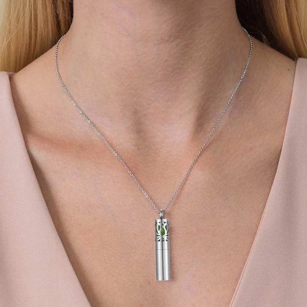 6Pcs/Lot New Cylindrical Mixed Stainless Steel Aromatherapy Necklace Women's Fashion Jewelry Open Pendant Perfume Oil Necklace