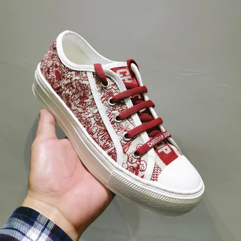 

Embroidered canvas women's shoes, flat-bottomed low-top sneakers, thick-soled increased sports and casual shoes