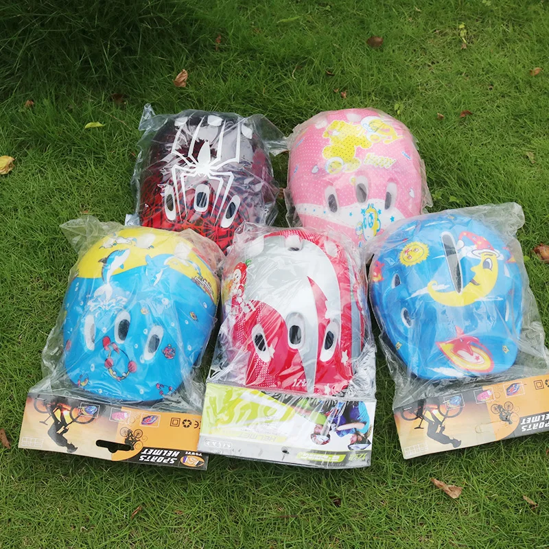 

CHILDREN'S Protective Gear Helmet Roller Skating Roller Skates Helmet Bicycle Riding Multi--Random Hair