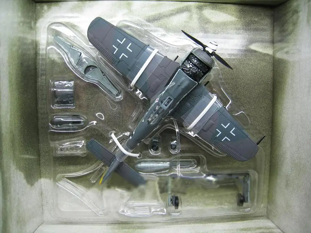 Немецкий FW-190A-8 желтый хвост 85066 1/72 литье под давлением модель самолета FOV