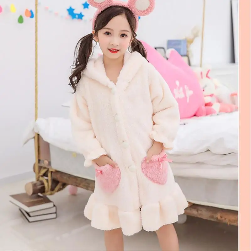 Банный халат для детей; зимняя одежда для маленьких девочек; Фланелевая пижама с капюшоном; мягкие удобные флисовые банные халаты; детский халат