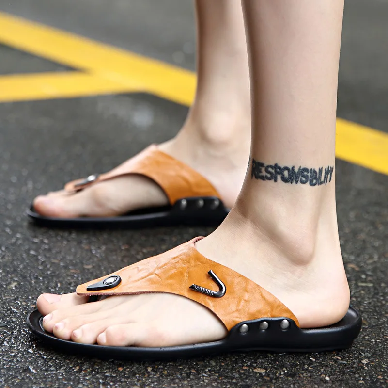 

2019 New Brand Summer Men Slippers Male Leather Flip Flops Vintage Casual Beach Sandals Non-slide Shoes Mens Gladiator Sandals