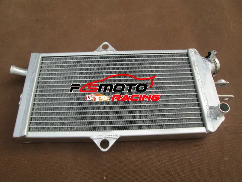 Все Алюминий Универсальный радиатора, пригодный для SUZUKI LT 250R LT250R 1985-1992 86 87 88 89 90 91 92