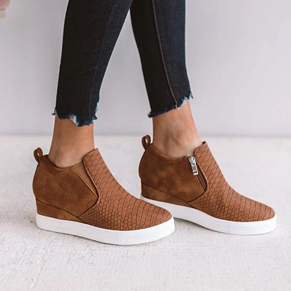 

Women Platform Leather Ankle Boots Fashion High Top Hidden Wedges Winter Boots Casual Slip on Zipper Waterproof Vulcanize Shoes