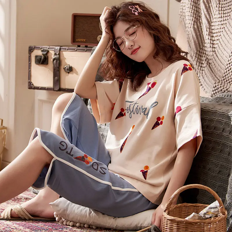 Pijamas e Moda Íntima