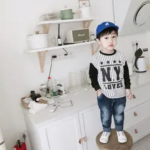 Детская одежда 2, из вельвета, для мальчика, джинсовые брюки для девочек; сезон весна-осень; брюки для девочек 4 в Корейском стиле с заплатками От 1 до 3 лет Маленькая детская 5 Мужской перевод