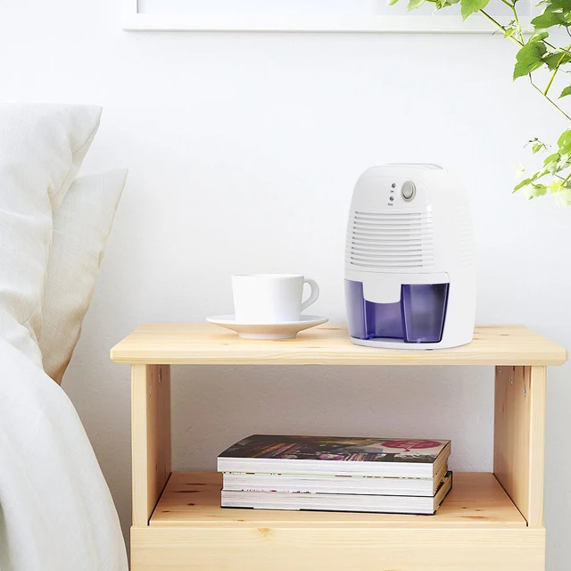 효율적이고 조용한 습도 조절을 위한 미니 반도체 제습기