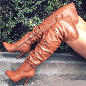 

The beautiful boots look nice and elegant