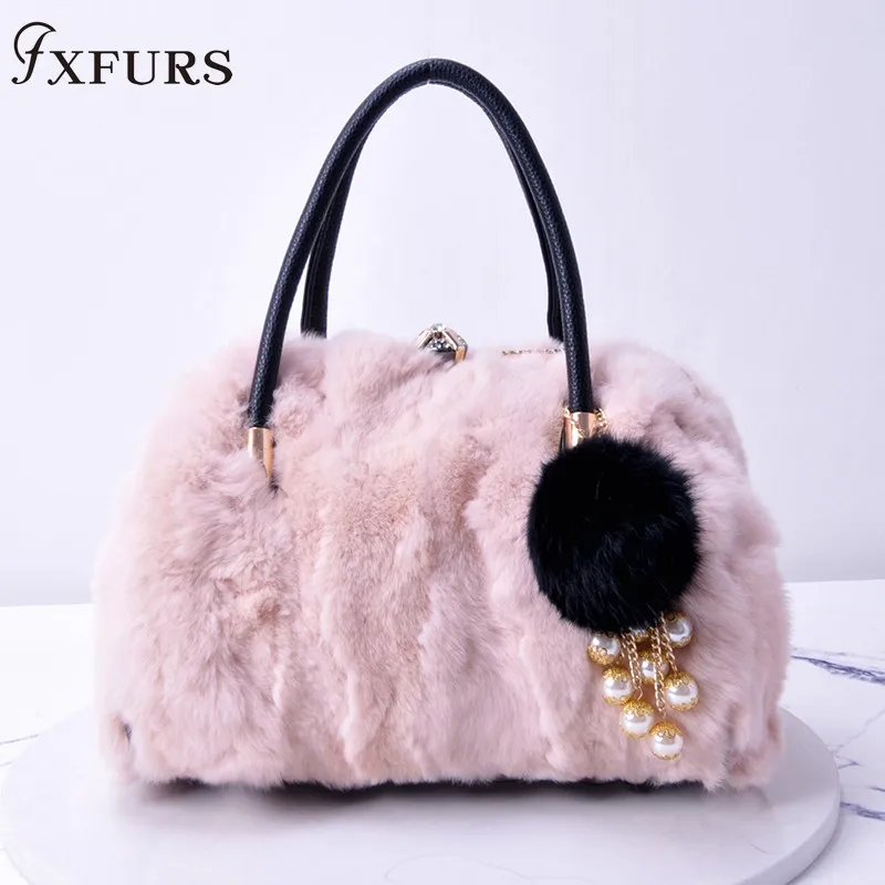 

2019 New Rabbit Fur Handbags Women Fashion Real Fur Bags Winter with Diamond Rabbit Fur Balls Single Shoulder Bags Lady Fur Bags