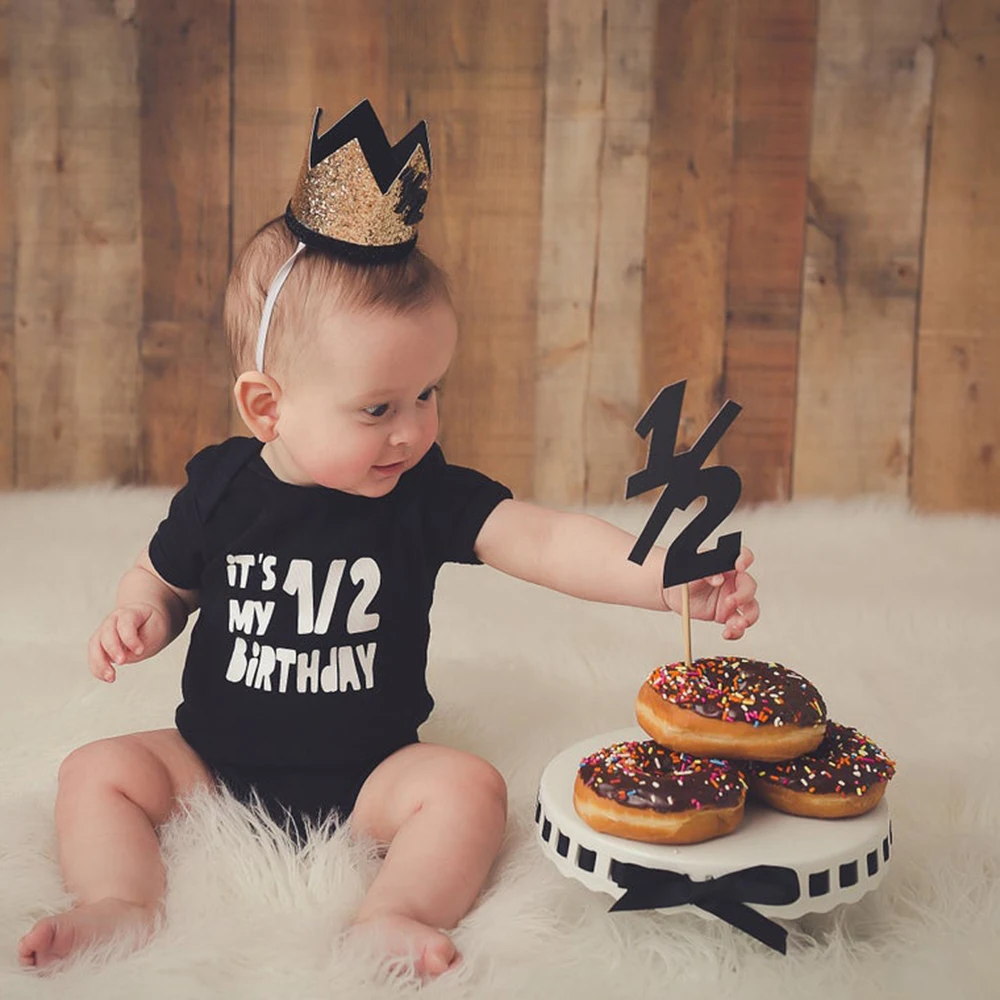 Наряды для мальчиков 1-2 лет 1-боди на день рождения 1/2 |