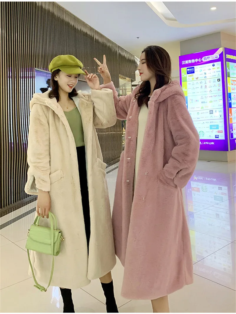 Новинка, роскошное Женское пальто с капюшоном, Корейская повседневная куртка, зимняя розовая верхняя одежда с воротником из искусственного меха, норковая теплая длинная замшевая куртка для женщин