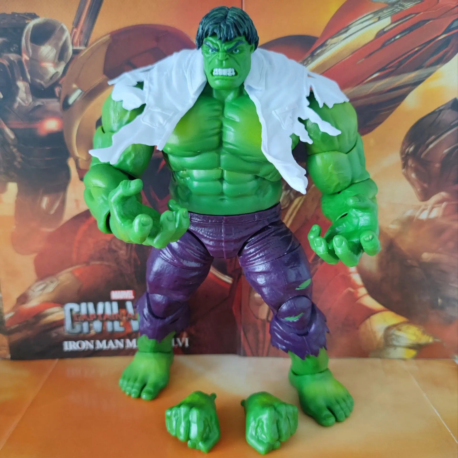 Marvel Select The Avengers Age of Ultron Incredible Hulk Loose Action Figure 