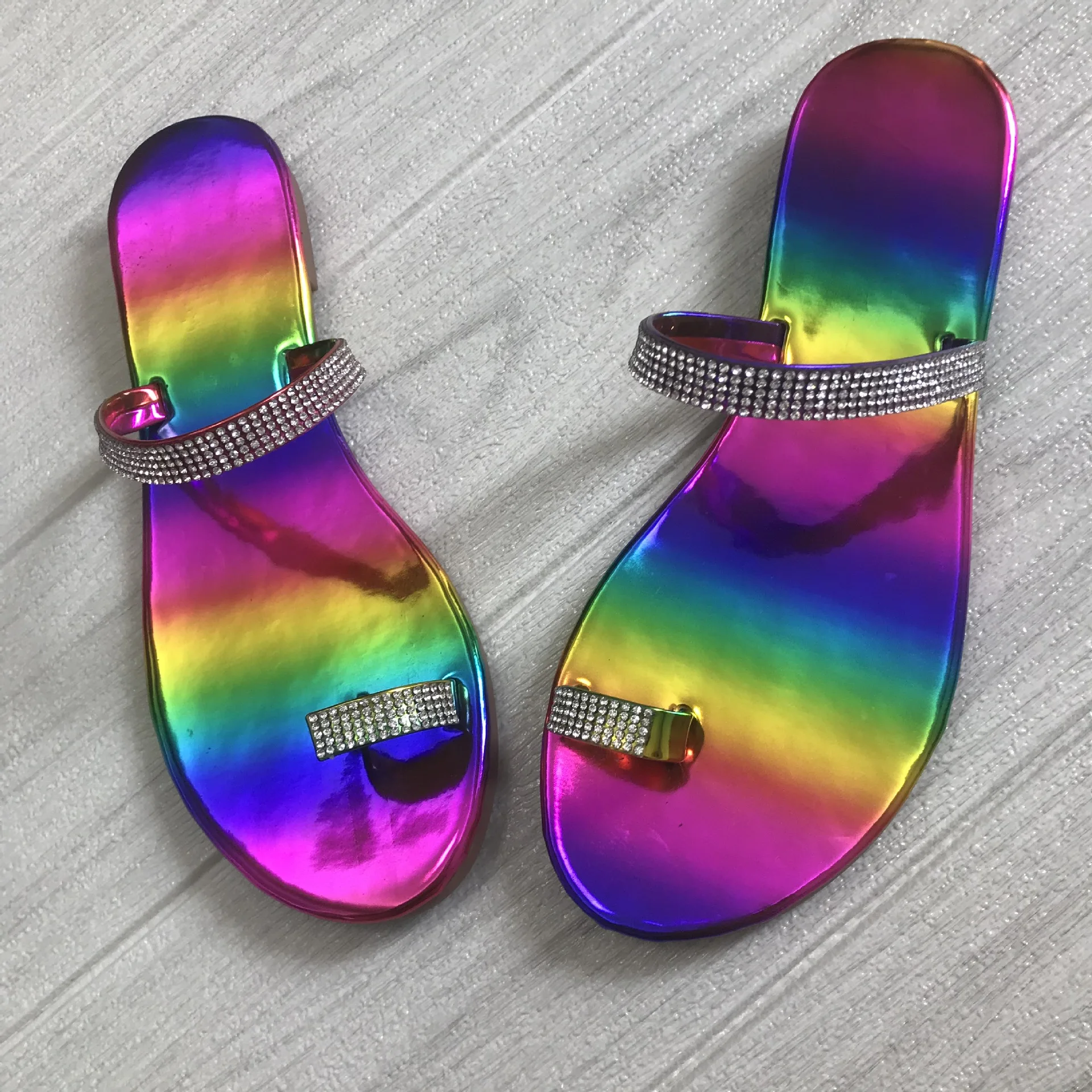 Casual Rainbow Slipper Women Shoes Fashion Beach Flat-heeled Flip-flops Sandal Summer Cool Slippers Comfortable Free Ship