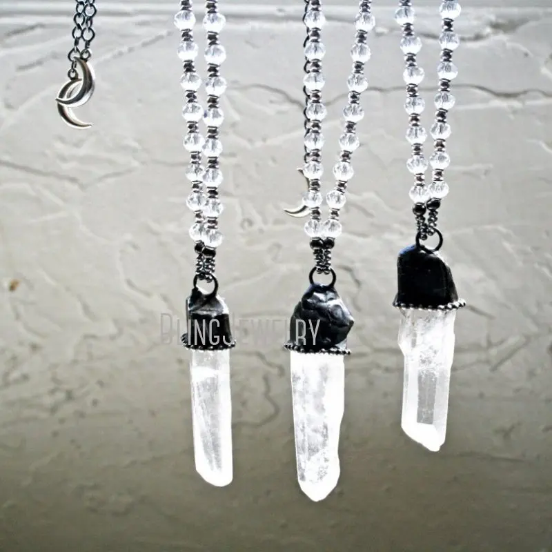 NM40392  Quartz Crystal Point And Clear Beaded Necklace  White Terminated   Boho Witch   Halloween 