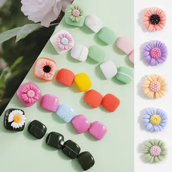 

5pcs Fashion 3D Daisy Flowers Nail Art Decorations Lovely Flower DIY UV Gel Nails Design Japanese Style Manicure Accessories