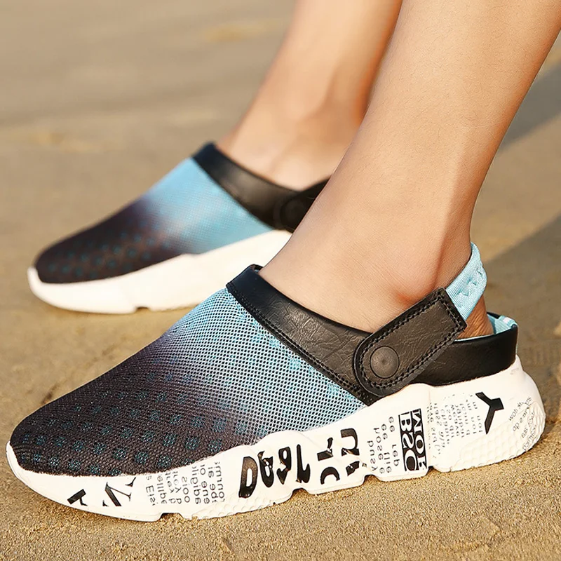 Summer Mens Sandals Outdoor Mens Slippers Slides Sandals Soft Non-slip Hollow Wading Men Slippers Sneakers Light Men Sandals